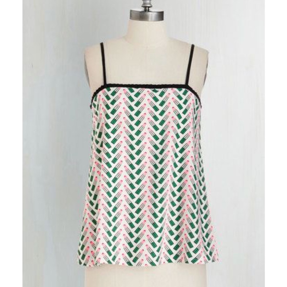 Compañia Fantastica Lipstick Camisole Blouse